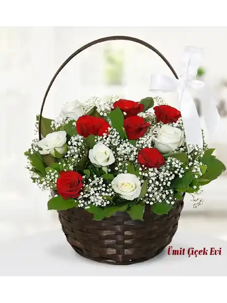 Dekorasyonda Çiçek Sepetlerinin Önemi ve Yaratıcı Sunum İpuçları