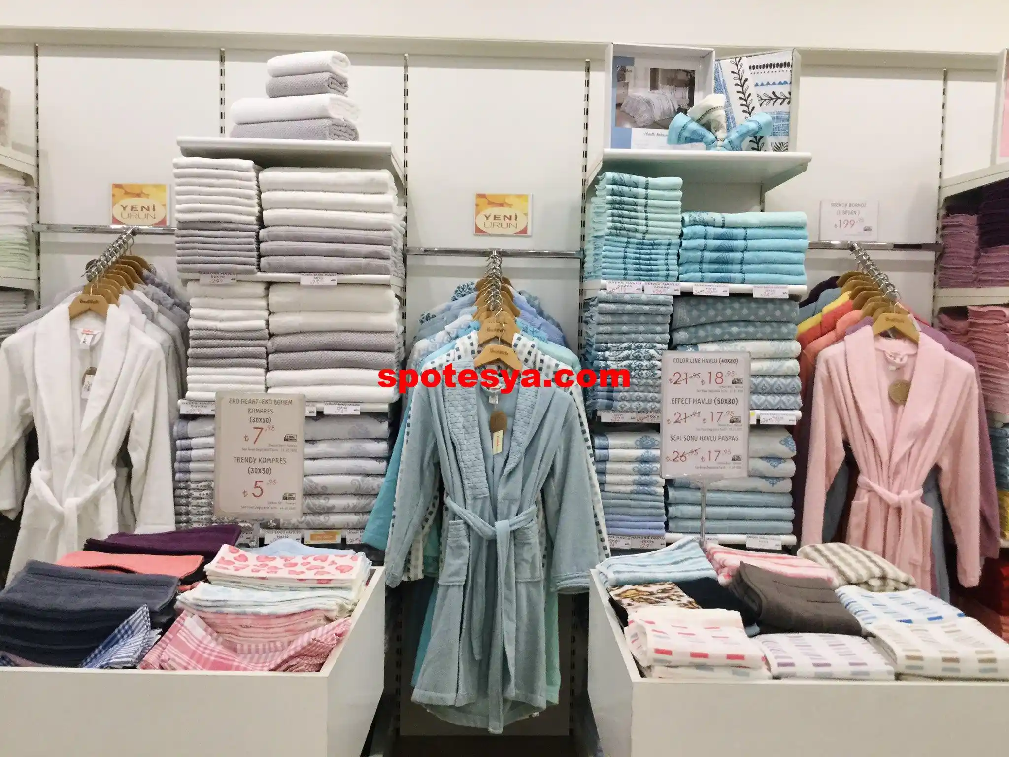 Dekorasyonda Detayların Gücü: Defolu Bornozlarla Estetik ve Özgünlük Yaratma