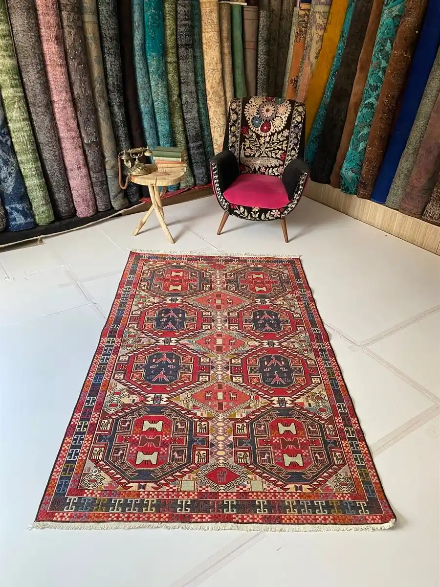 Dekorasyonda Dokuma Kilim Modelleriyle Evinize Renk ve Sıcaklık Katın