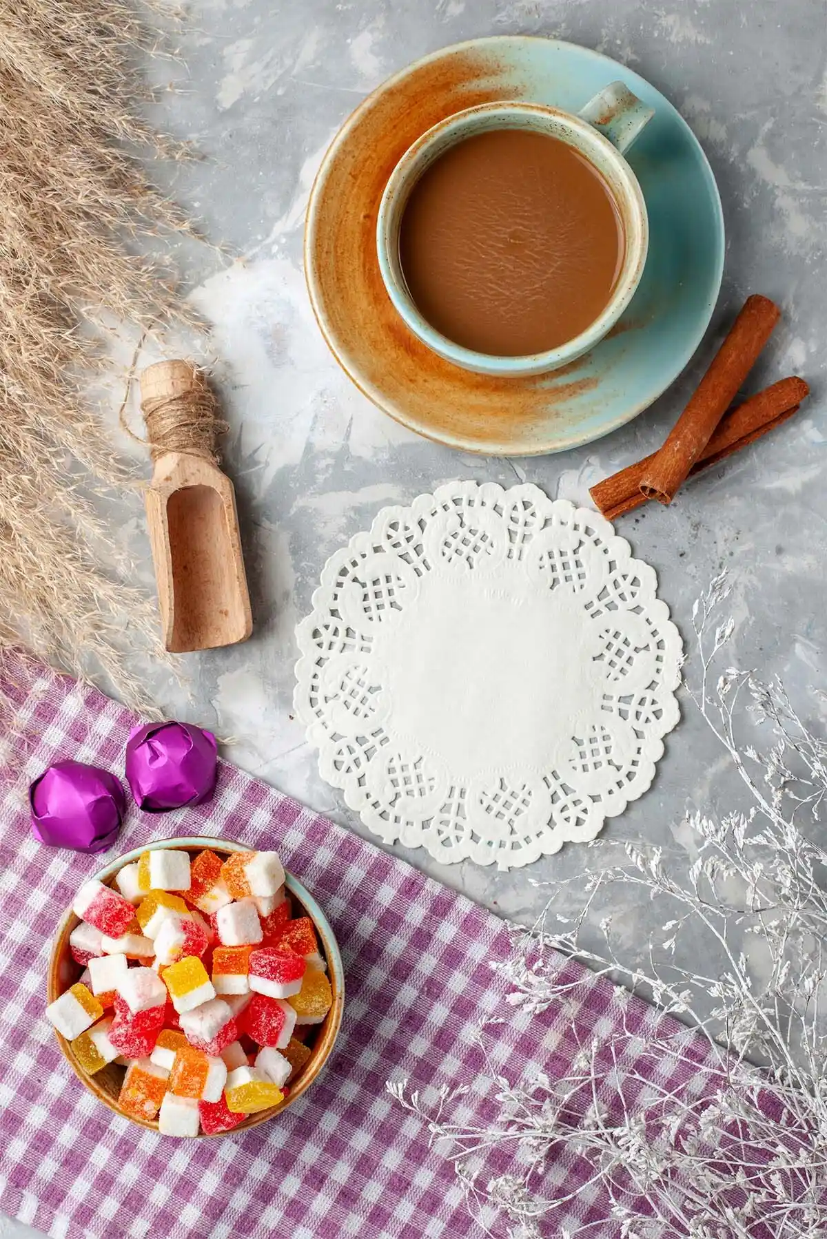 Dekorasyonda Zarafetin Detayı: Bardak Altı Kullanımı ve Modern Tasarımlar