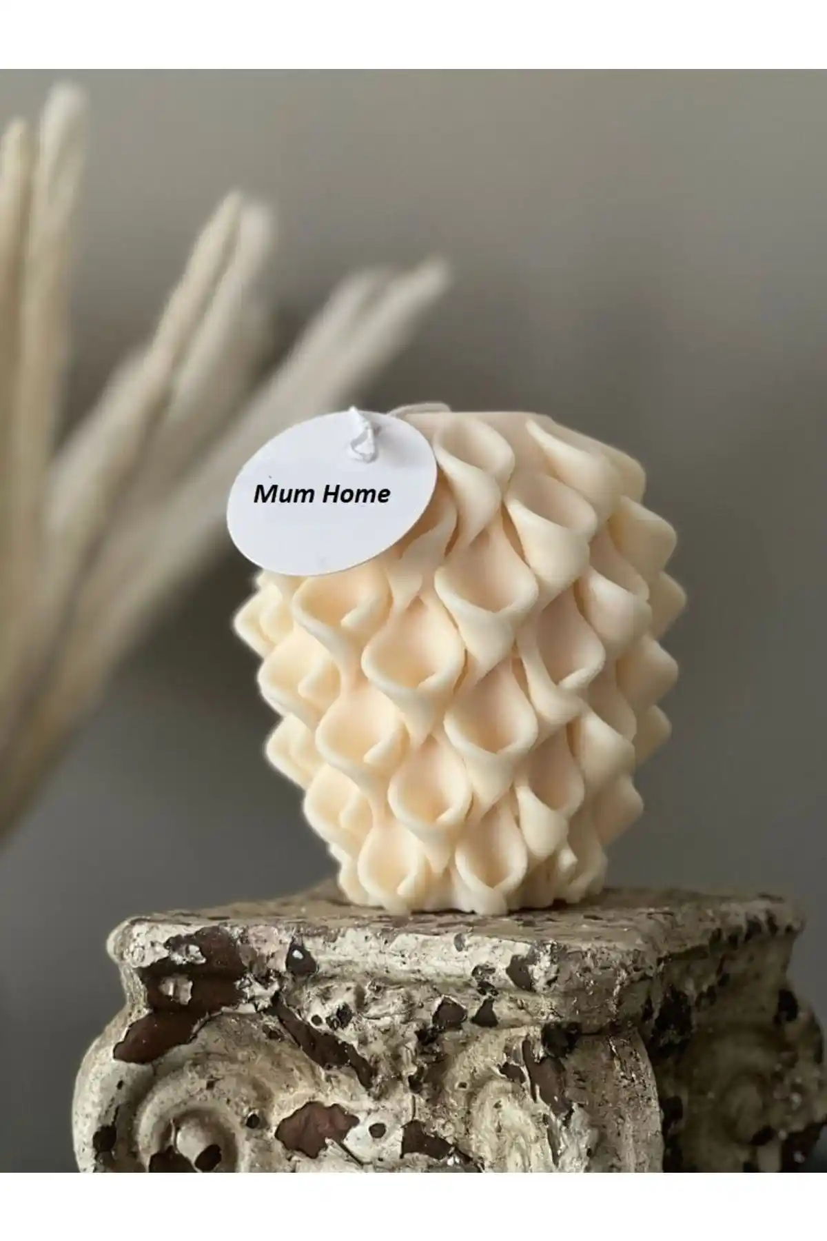 Dekorasyonun En Güzel Parçalarından: Estetik ve Fonksiyonel Dekor Mumları Rehberi