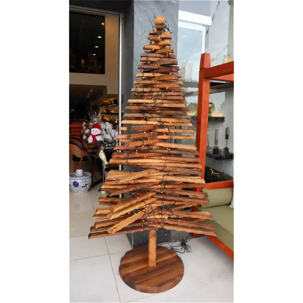 Dekoratif Çam ile Doğadan İlham Alan Şık ve Sıcak Mekan Dekorasyonları