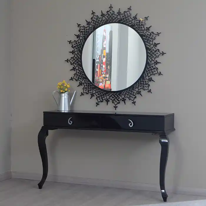 Dekoratif Konsollar ile Evinizi Şık ve Fonksiyonel Hale Getirin