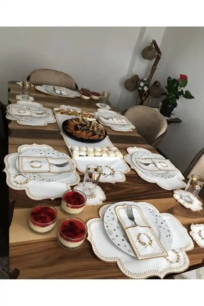 Deri Supla Modelleri ile Sofralarınıza Şıklık Katmanın Yolları