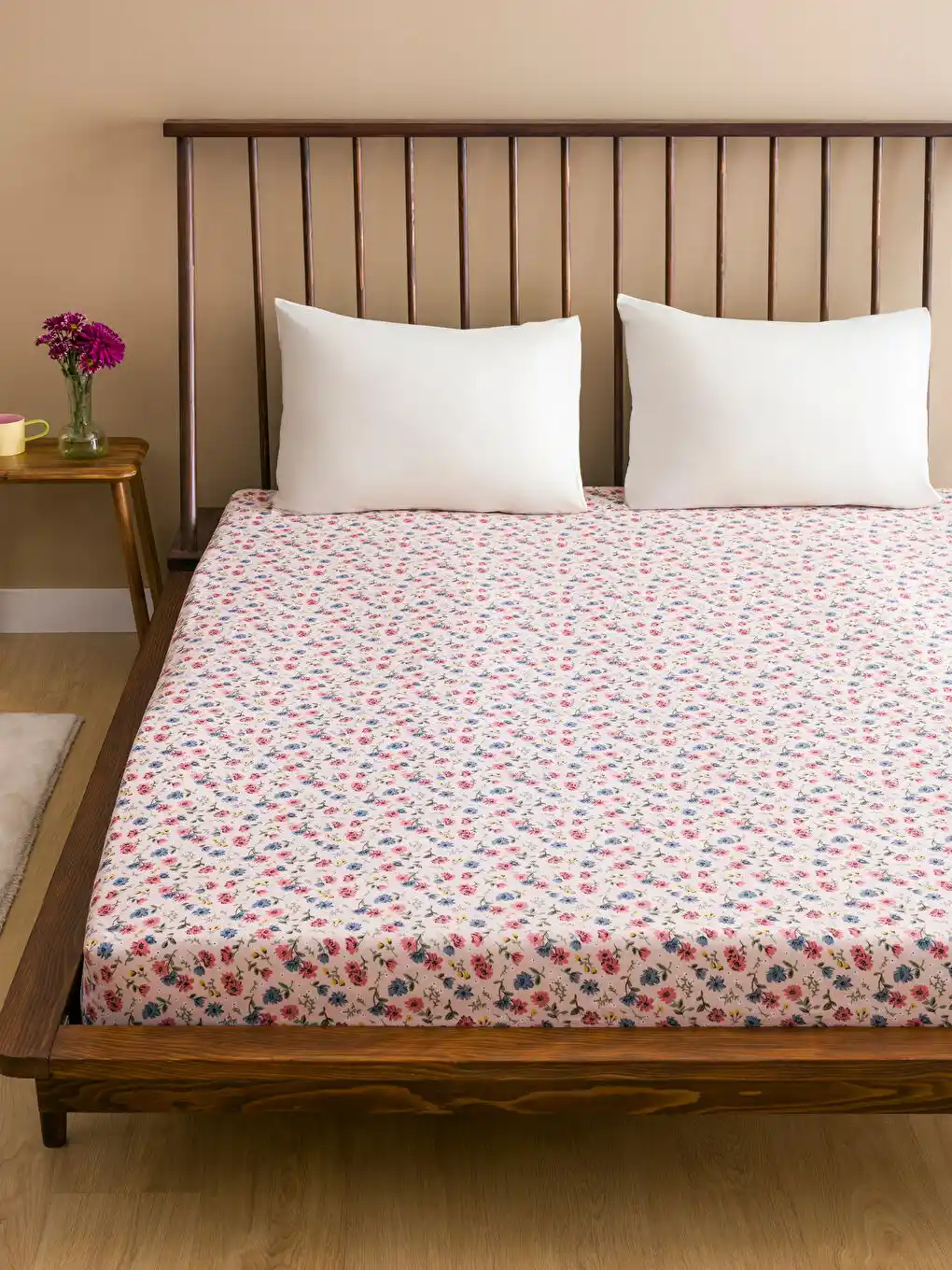 Desenli Lastikli Çarşaflar ile Yatak Odası Dekorasyonunda Şıklık ve Konfor