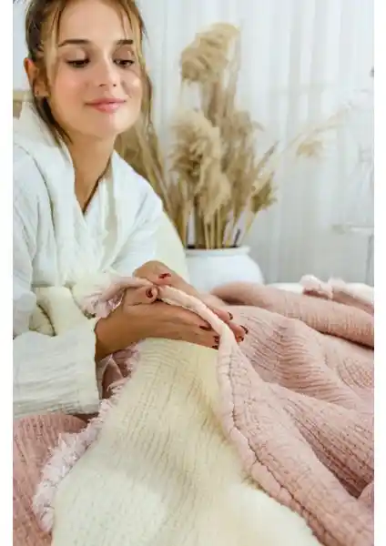 Destiny Hometex 6 Kat Müslin Yorgan: Sağlıklı ve Çok Yönlü Uyku Konforu