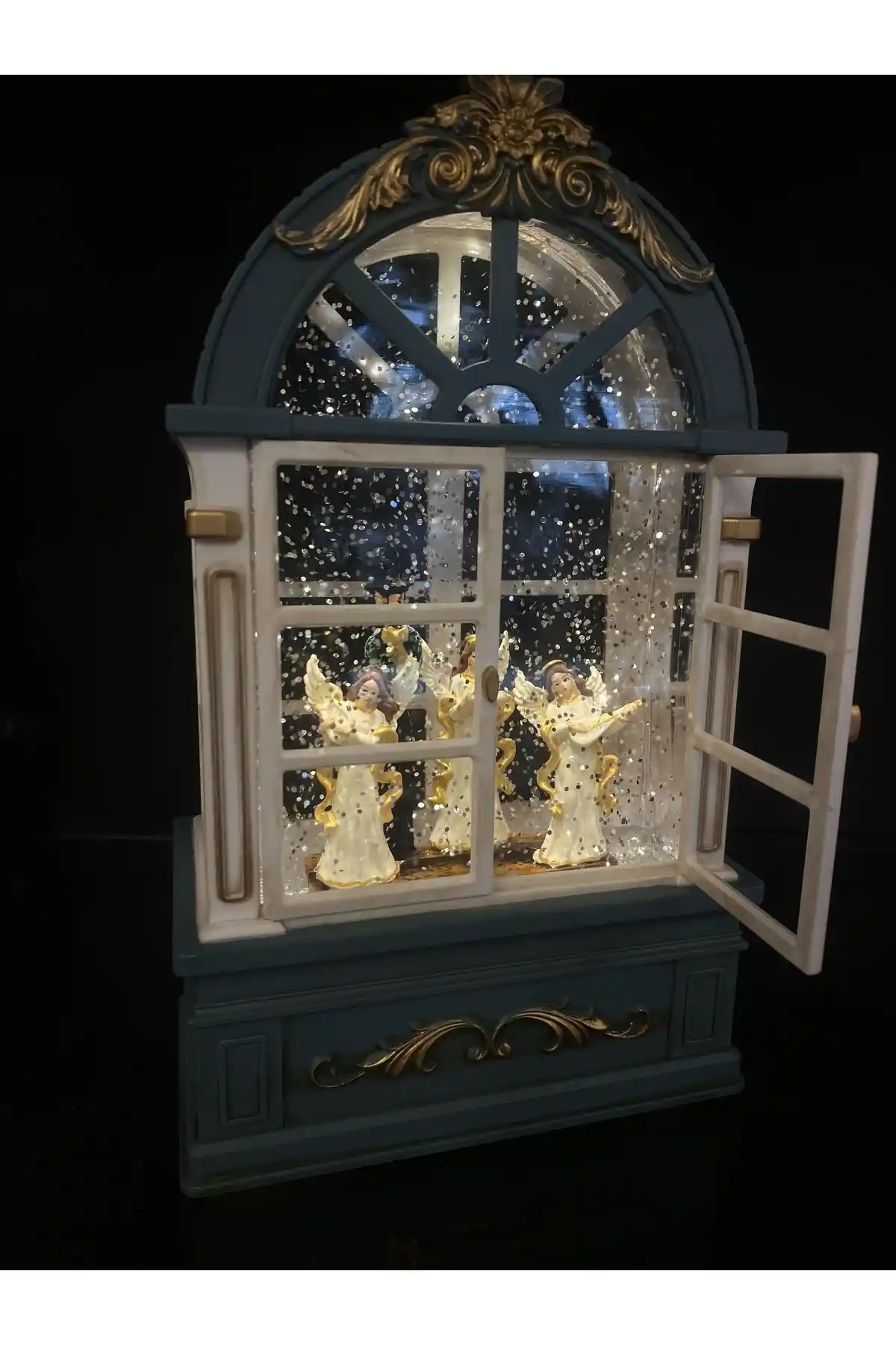 Dev Kar Küresi Dekorasyon İçin Büyüleyici ve Modern Bir Aksesuar Seçeneği