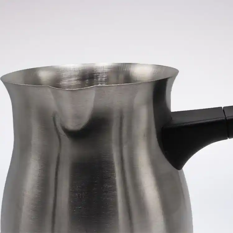 Dibek Kahve Makinesi ile Geleneksel ve Modern Dekorasyonun Buluşması