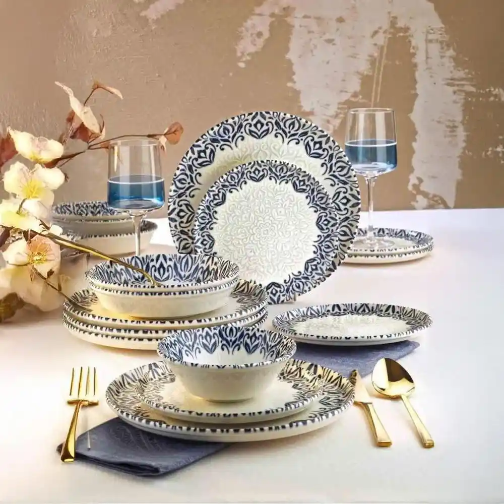 Dik Kenarlı Yemek Takımı ile Şık ve Modern Sofralar Yaratmanın Yolları