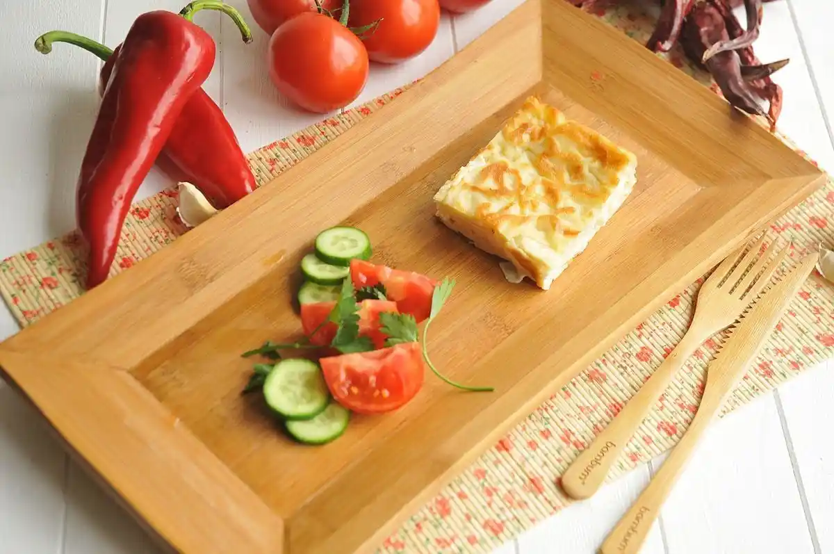 Dikdörtgen Tepsilerle Modern ve Şık Dekorasyon Fikirleri ve Kullanım Alanları