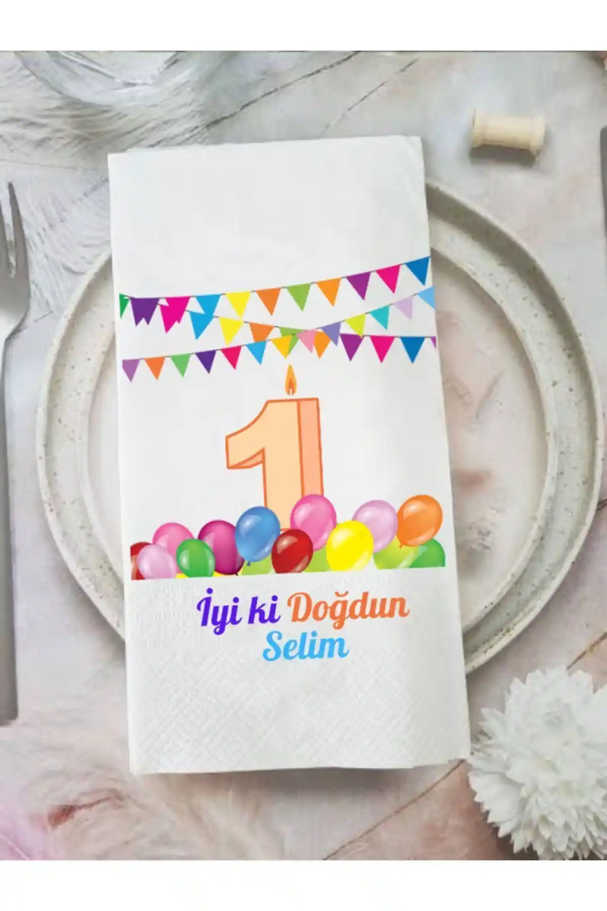 Doğum Günü Peçeteleriyle Dekorasyonun Şıklığını Artırma Rehberi