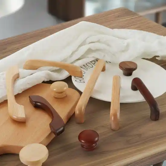 Dolap Kolları ile Dekorasyonda Estetik ve İşlevselliğin En İyi Buluşması