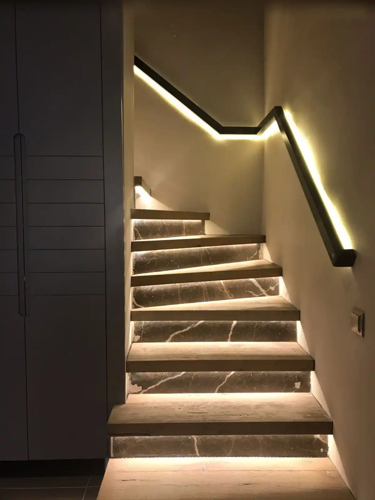 Dubleks Merdiven Aplikleri ile Mekânınıza Estetik ve Fonksiyonellik Katın