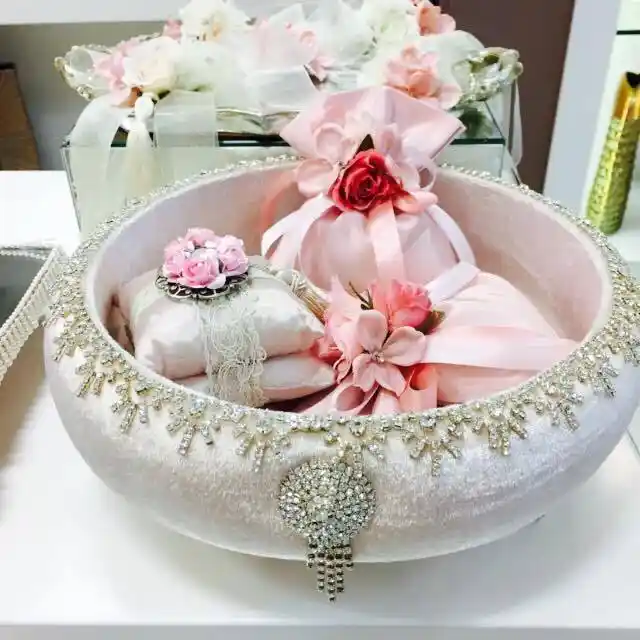 Düğün Aksesuarları ve Dekorasyon İpuçlarıyla Unutulmaz Bir Gün Yaratın