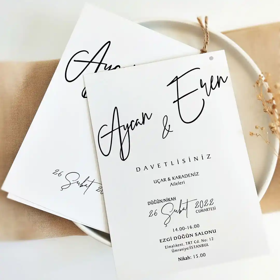 Düğün Dekorasyonunda Davetiyenin Rolü ve Güncel Yaratıcı Yaklaşımlar