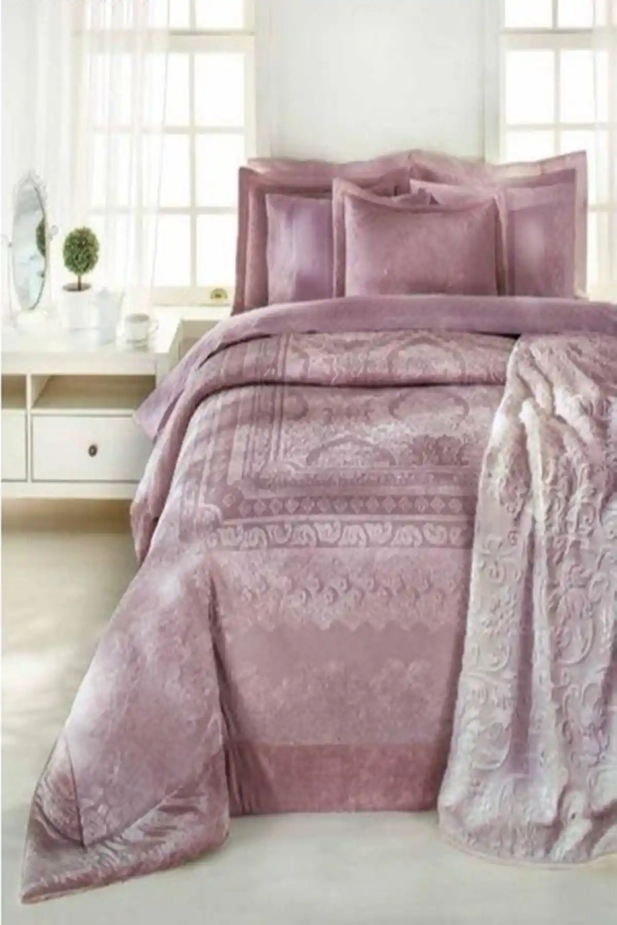 Düğün Paketi ve Çeyiz Setleri ile Evinizi Şık ve Fonksiyonel Hale Getirin