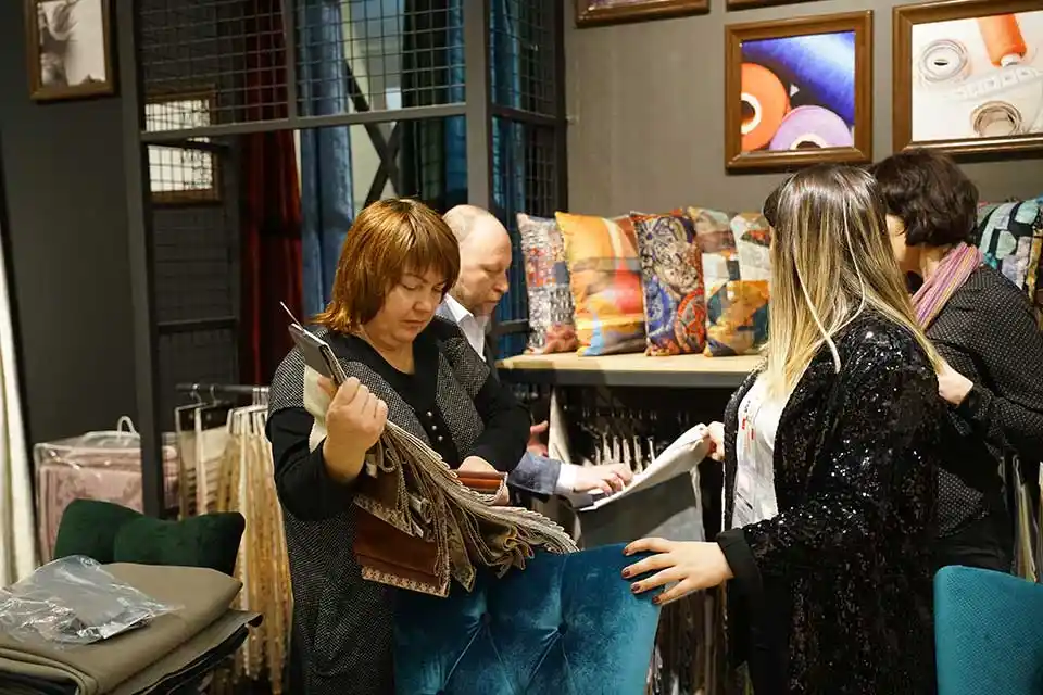 Dünyaca Ünlü Ev Tekstili Markalarıyla Evinize Şıklık ve Konfor Katın