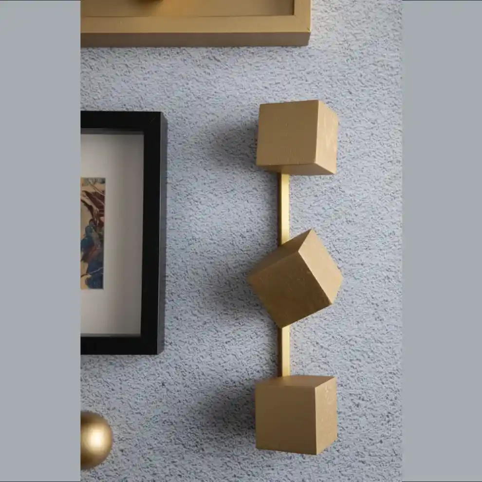 Duvar Aksesuarlarıyla Mekânlara Şıklık ve Anlam Katmanın Yolları