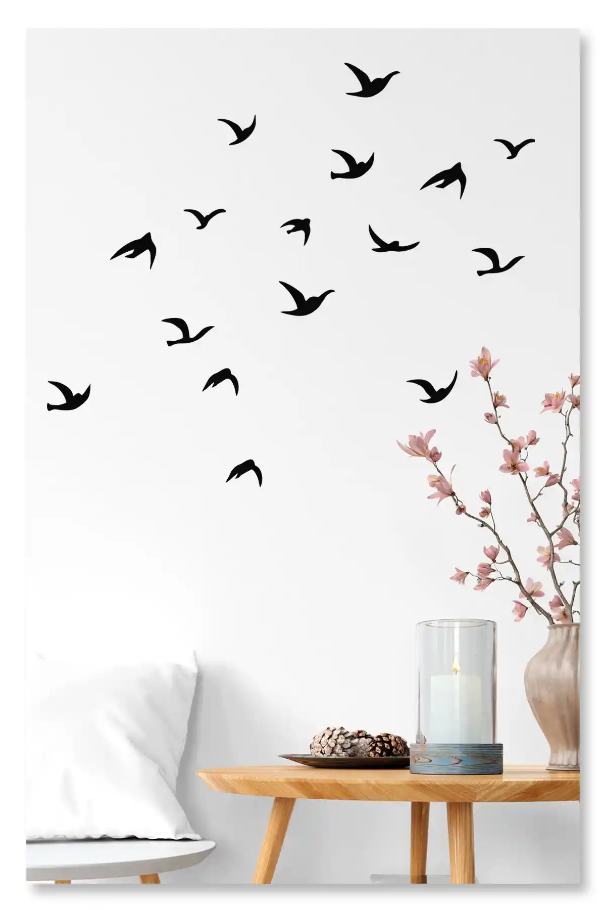 Duvar Dekorasyonunda Uçan Kuşlar Teması: Doğanın Zarif ve Huzurlu Dokunuşları