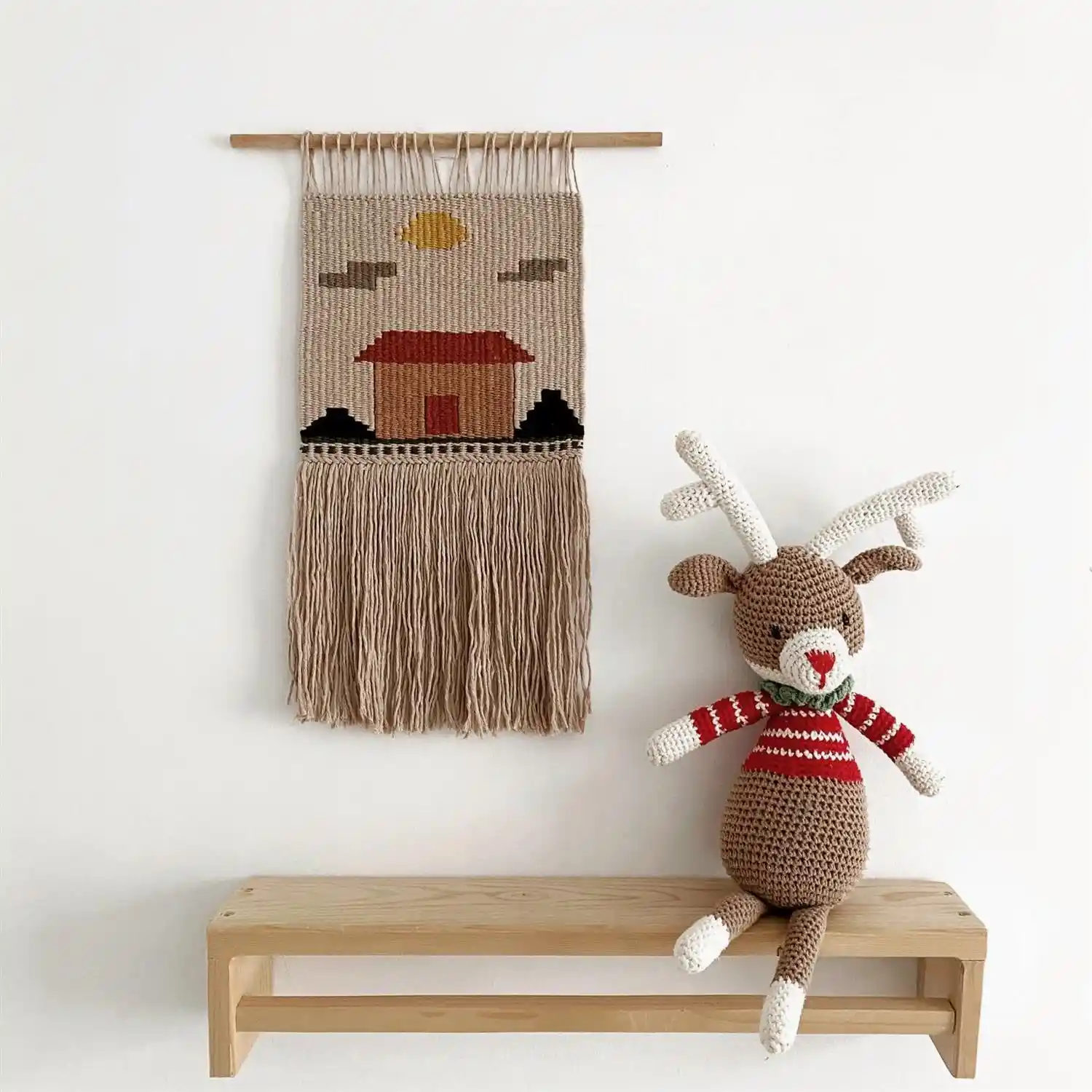 Duvar Kilimleri ile Evinize Sıcaklık ve Estetik Katmanın Yolları