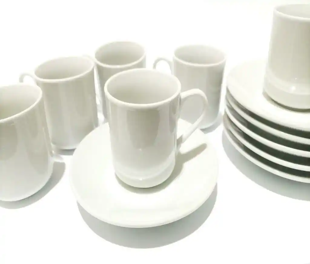 Düz Beyaz Fincanlar Dekorasyonda Zarafetin Simgesi ve Kullanım İpuçları