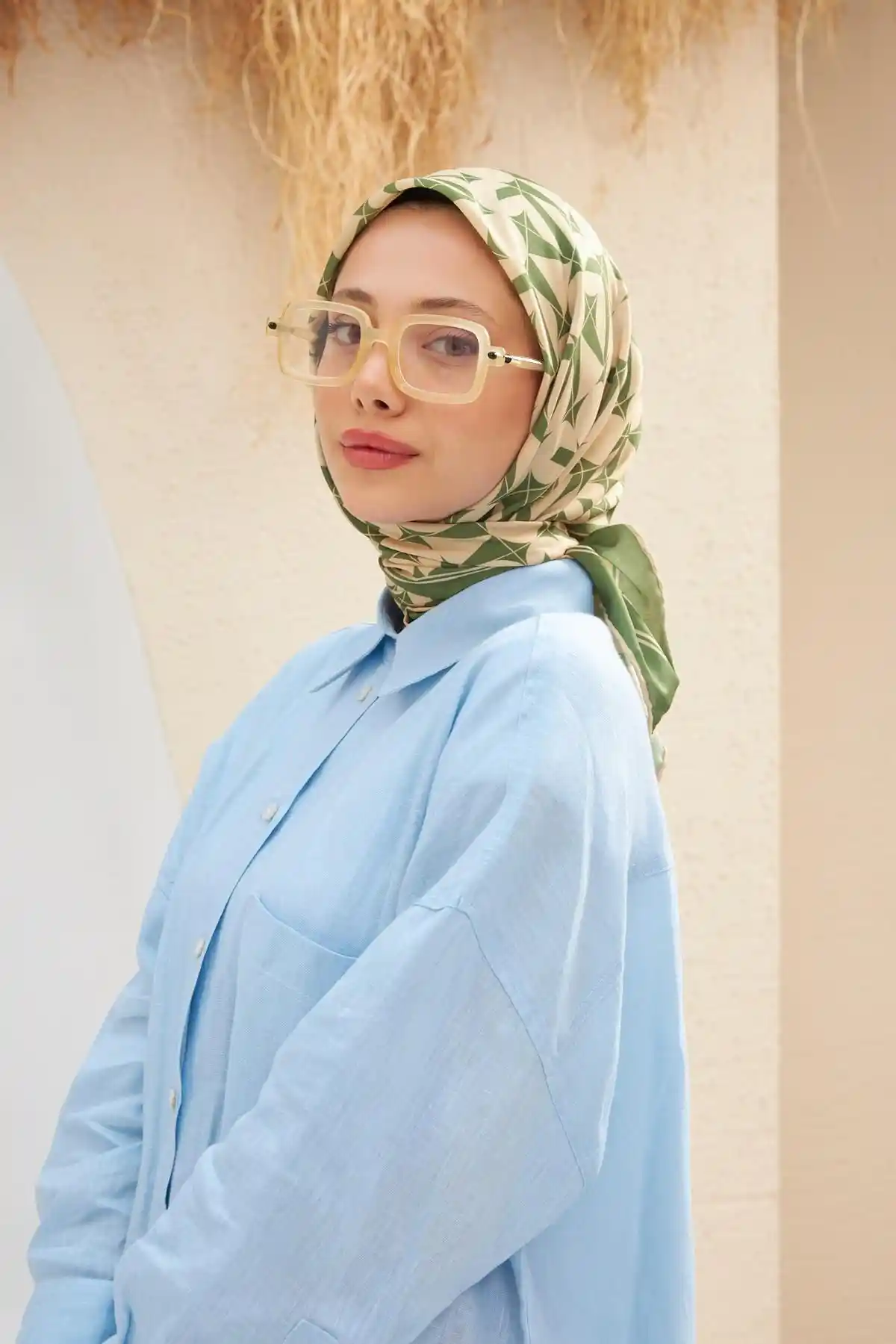 Eğrelti Yeşili Dekorasyonda Doğal ve Sıcak Bir Atmosfer Yaratma Rehberi