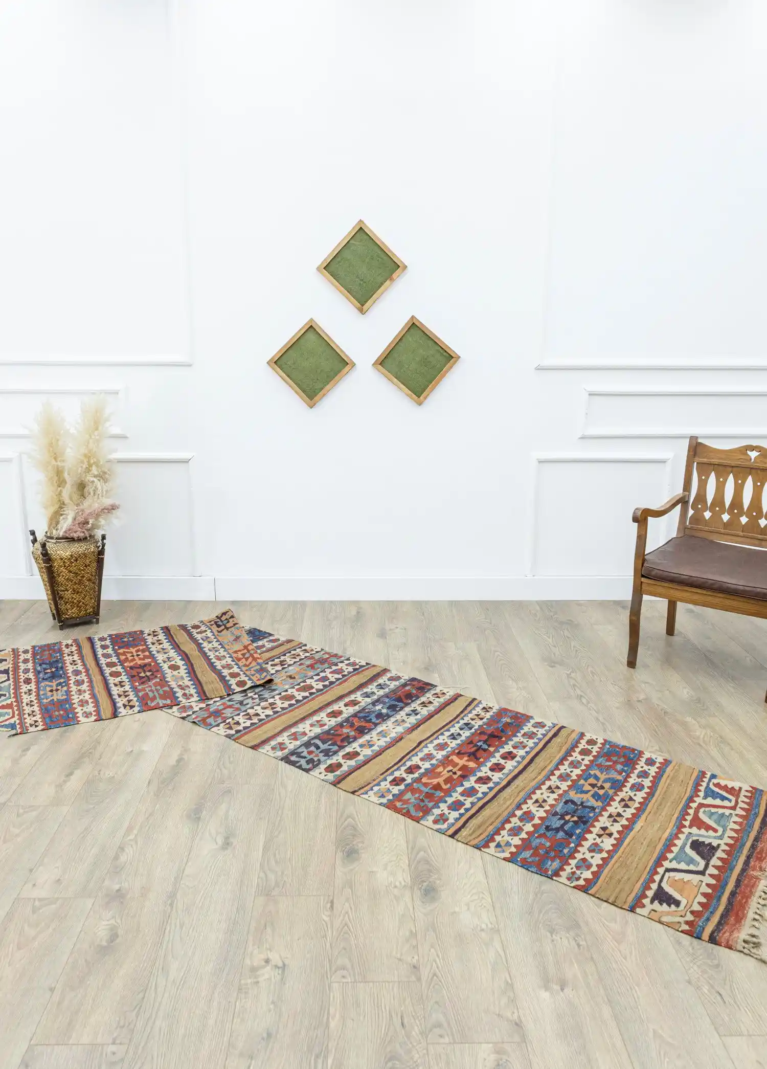 El Dokuma Kilim Yolluklarıyla Dekorasyonda Şıklık ve İşlevselliğin Birleşimi