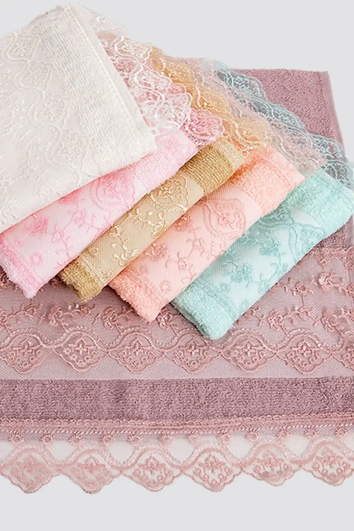 El Havlu Setleri ile Modern Dekorasyonda Şıklık ve Konforun Buluşması