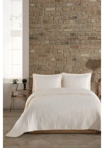 Elart Florita Yatak Örtüsü Seti Modern Tasarım ve Dayanıklılık Sunar