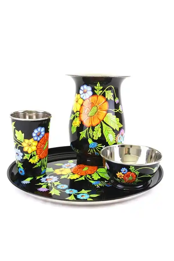 Emaye Setler ile Mutfak Dekorasyonunu Şıklık ve İşlevsellikle Yenilemenin Yolları