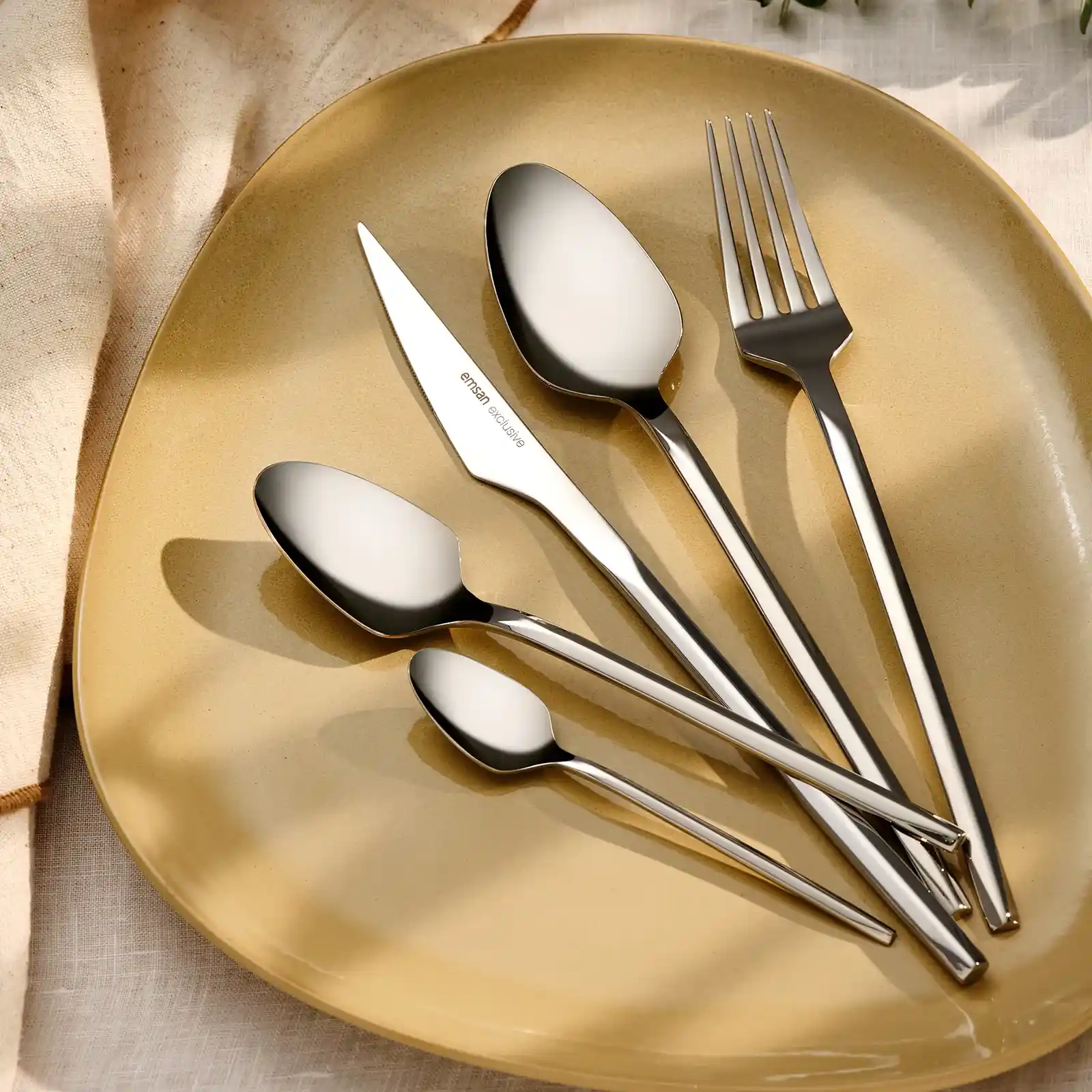 Emsan Arven ile Modern ve Şık Mutfak Dekorasyonu ve Fonksiyonel Ürünler