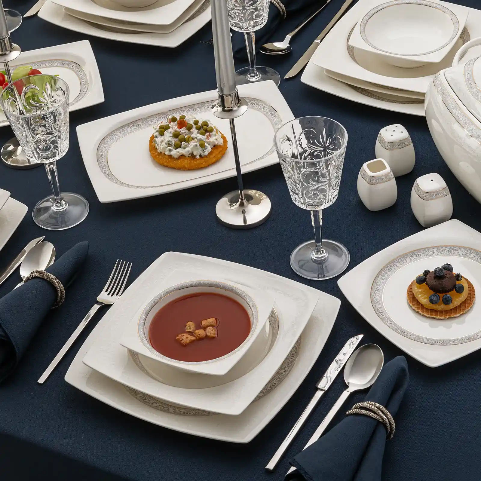 Emsan Dantel Dantel Yemek Takımı Modern ve Şık Sofra Düzeni İçin Uygun Seçenek