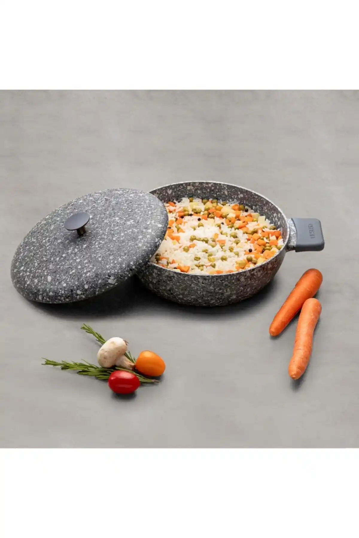 Emsan Perge 7 Parça Döküm Granit Tencere Seti ile Mutfak Dekorasyonunda Estetik ve İşlevsellik