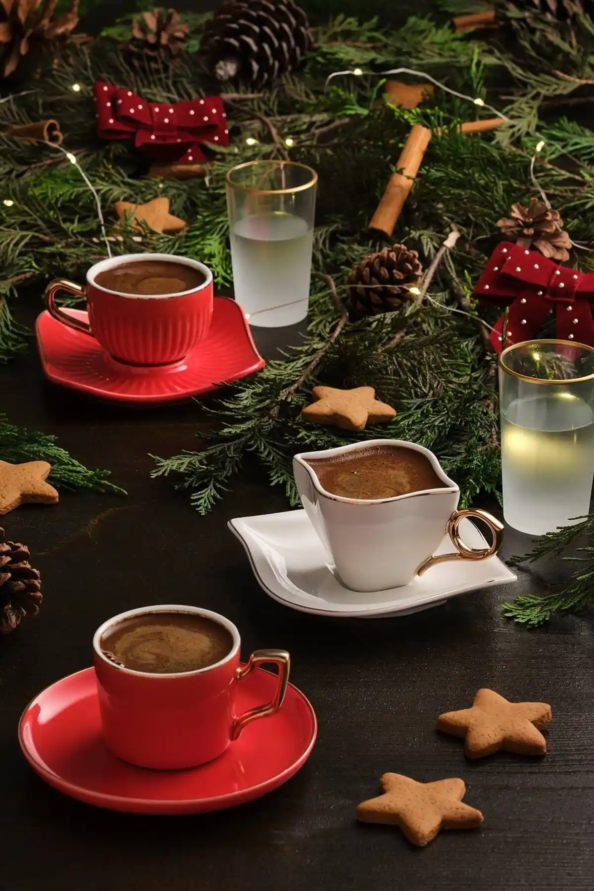 Emsan Sonsuz Aşk Kahve Fincan Takımı ile Dekorasyonda Zarif ve Anlamlı Dokunuşlar