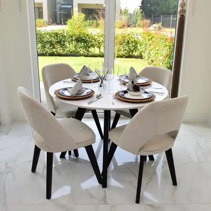 En Yeni Mutfak Masası Modelleriyle Dekorasyonunuza Modern Dokunuşlar Ekleyin