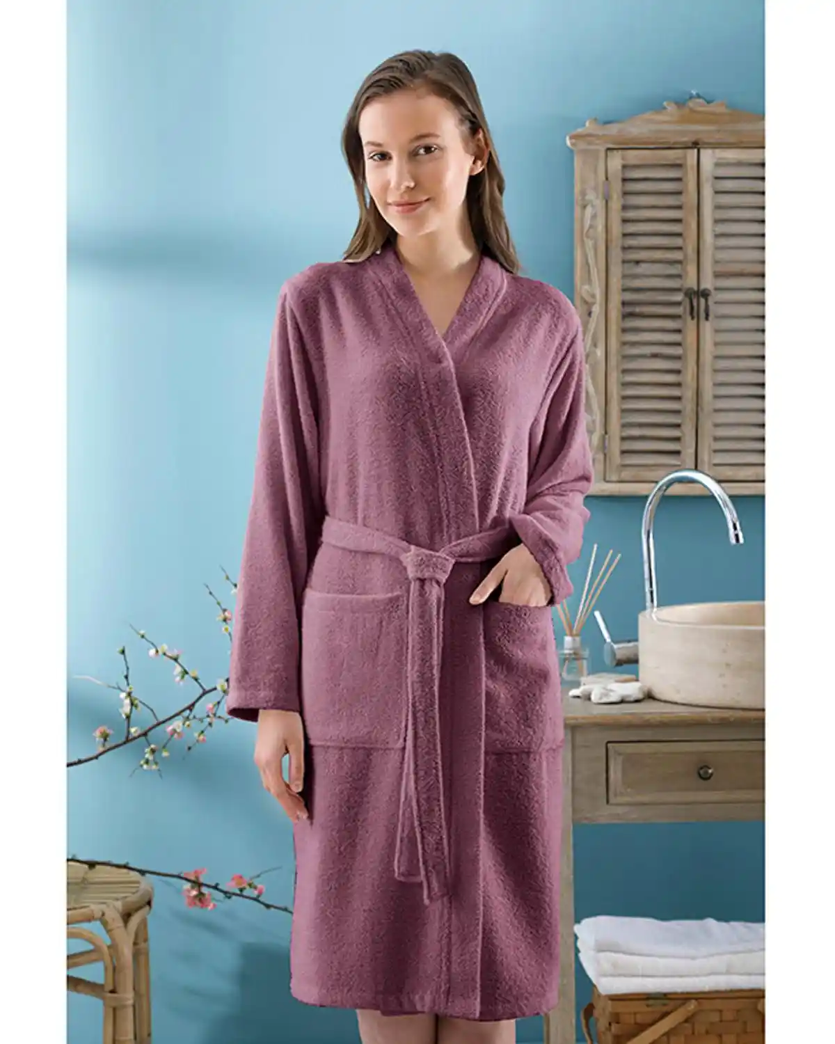 English Home Bornoz Takımı ile Ev Dekorasyonuna Şıklık ve Konfor Katın