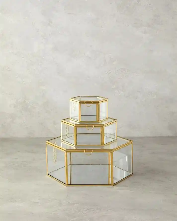 English Home Cam Kutuları ile Modern ve Şık Dekorasyon Çözümleri