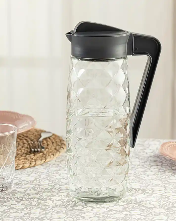 English Home Cam Sürahi ile Dekorasyonunuza Zarafet Katmanın Yolları ve Modelleri