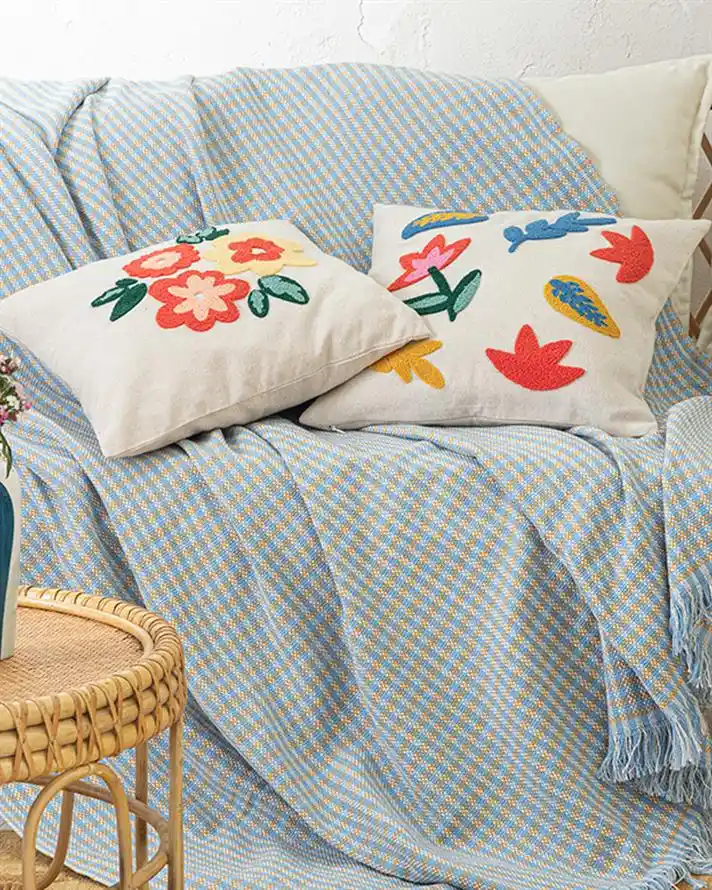 English Home Kaydırmaz Koltuk Örtüsü Dekorasyon ve Kullanım Kolaylığı Sağlar