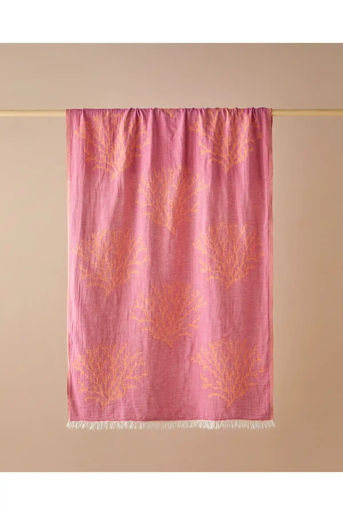 English Home peştemalleri: Ev dekorasyonunda şık ve fonksiyonel kullanım örnekleri