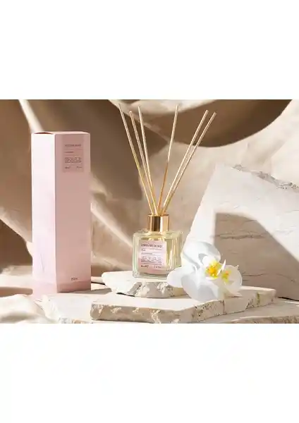 English Home Pure Çubuklu Oda Kokusu ile Evinize Ferah ve Şık Bir Atmosfer Katın