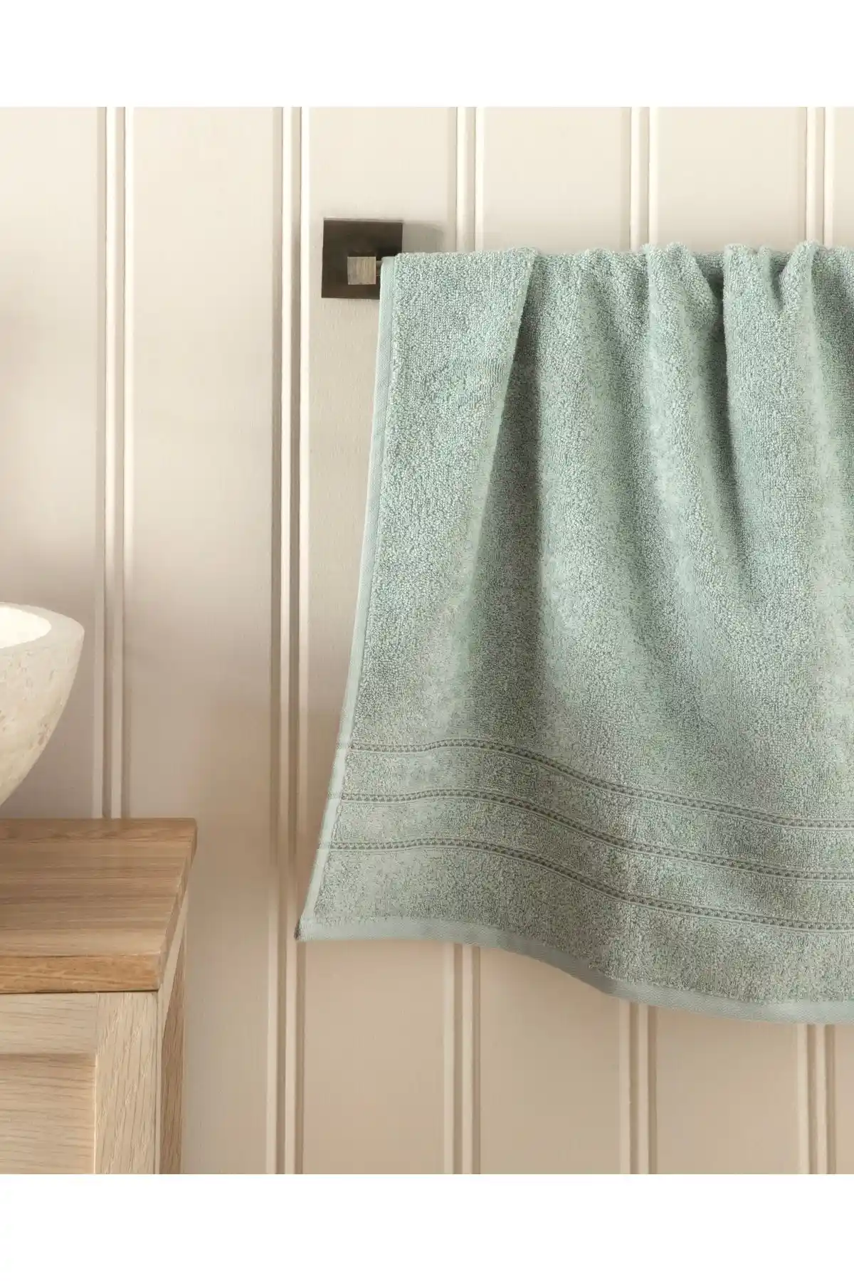 English Home Yüz Havluları: Çeşitleri, Malzeme Kalitesi ve Dekorasyona Katkıları