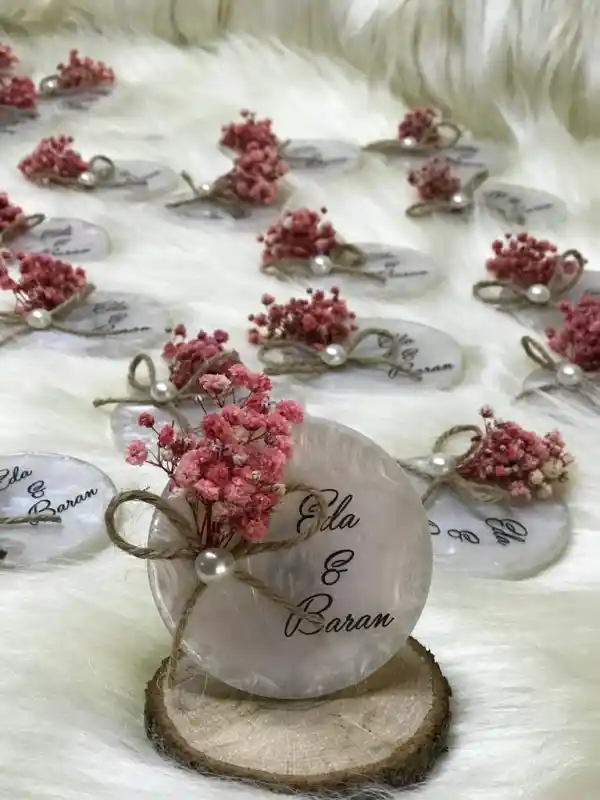 Epoksi Nişan Hediyelikleri ile Dekorasyonda Zarafetin Yeni Adresi ve Trendleri