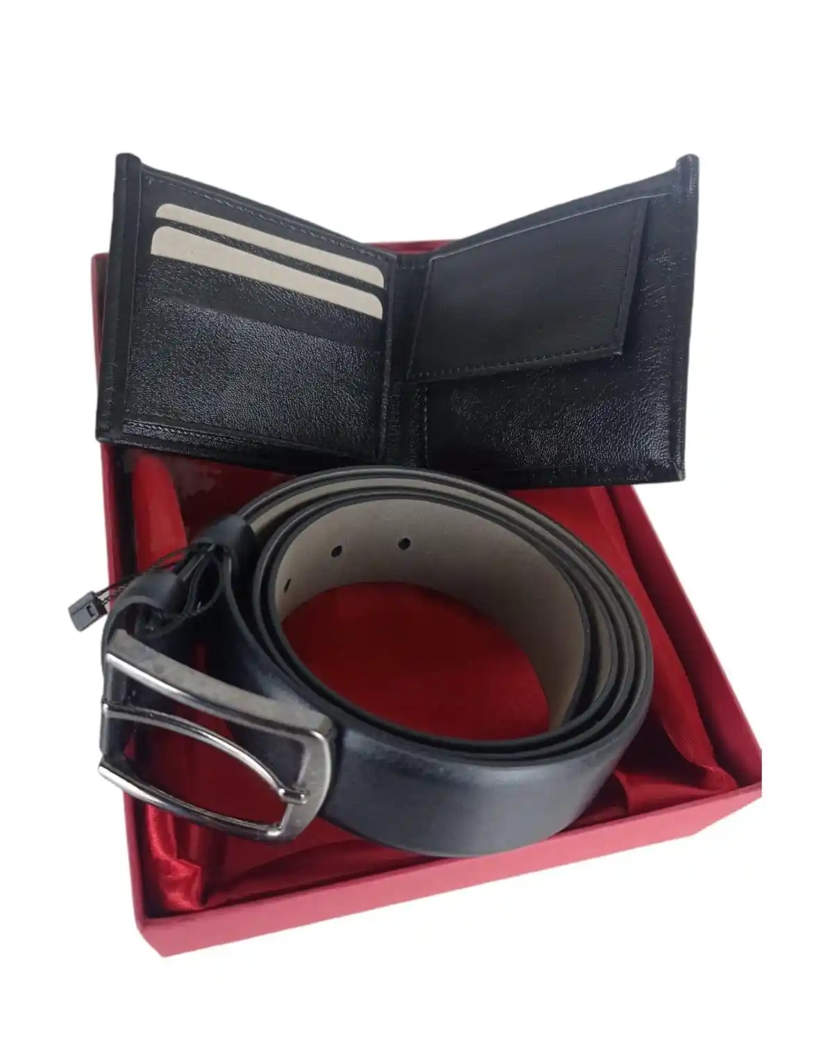 Erkek Cüzdan ve Kemer Setleri: Şıklığınızı Tamamlayan Uyumlu Aksesuarlar