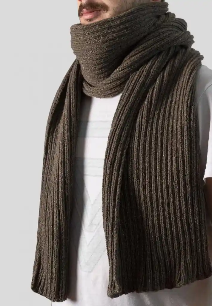 Erkekler İçin Atkı İpi Seçimi ve Dekoratif Kullanım İpuçları