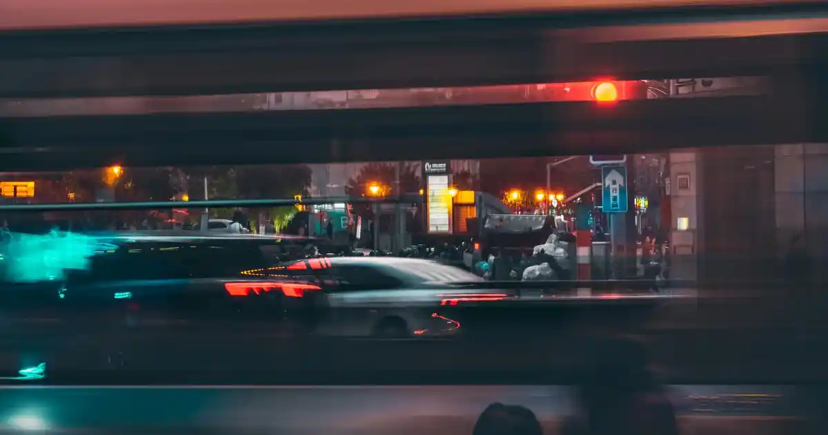 Eski Çiçekli Perdelerle Dekorasyonda Nostaljik ve Şık Dokunuşlar Rehberi