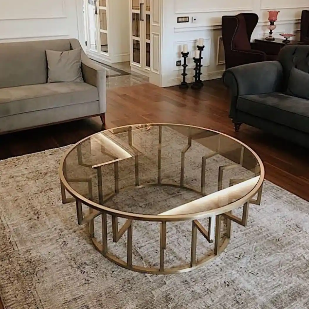 Eskitme Gold Orta Sehpa ile Dekorasyonunuza Şıklık Katın ve Modern ile Klasik Tarzları Buluşturun