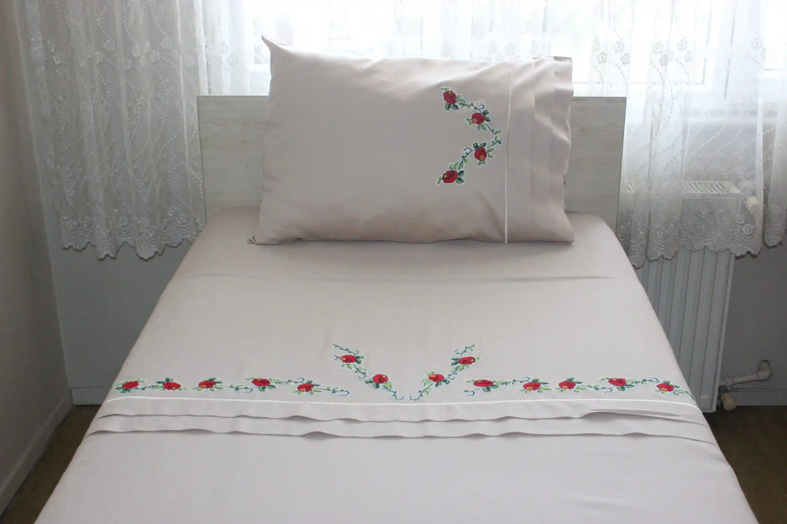 Etamin Nevresim Takımlarıyla Yatak Odalarınıza Estetik ve Konfor Katın