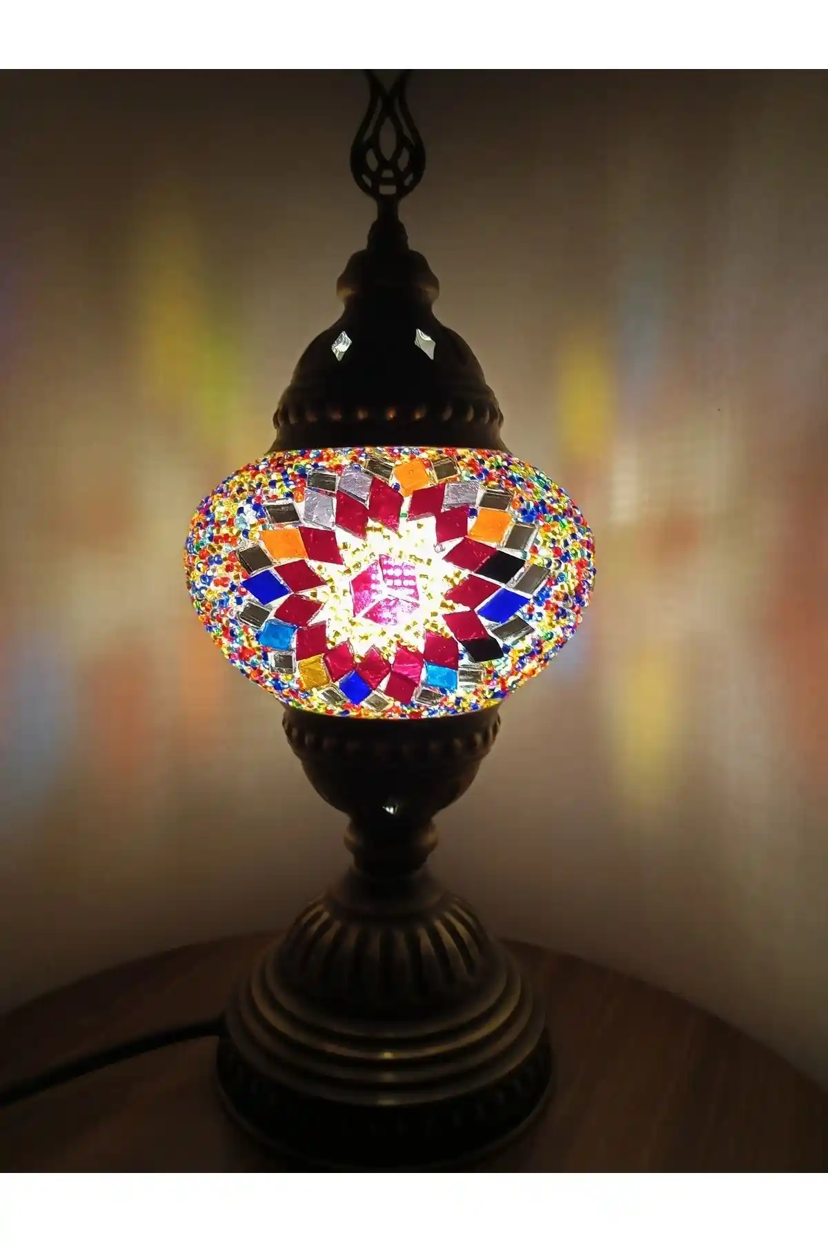 Ev Dekorasyonunda Dekoratif Lambalarla Atmosferi Geliştirme Rehberi