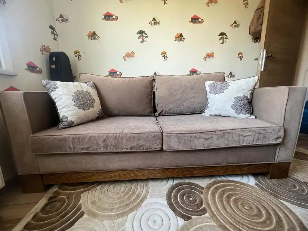 Ev Dekorasyonunda Ekonomik Çözümler ve 2 Kanepe 999 TL Fırsatıyla Stil Yaratın